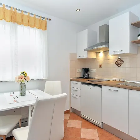 Fuer 3 Personen Ca 27 Qm In Rovinj, Istrien Istrische Riviera * Rovinj